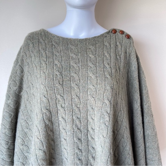 Ralph Lauren Cable Knit Wool Cashmere Poncho Wrap Sage Green Bateau Neckline M/L - Picture 6 of 15